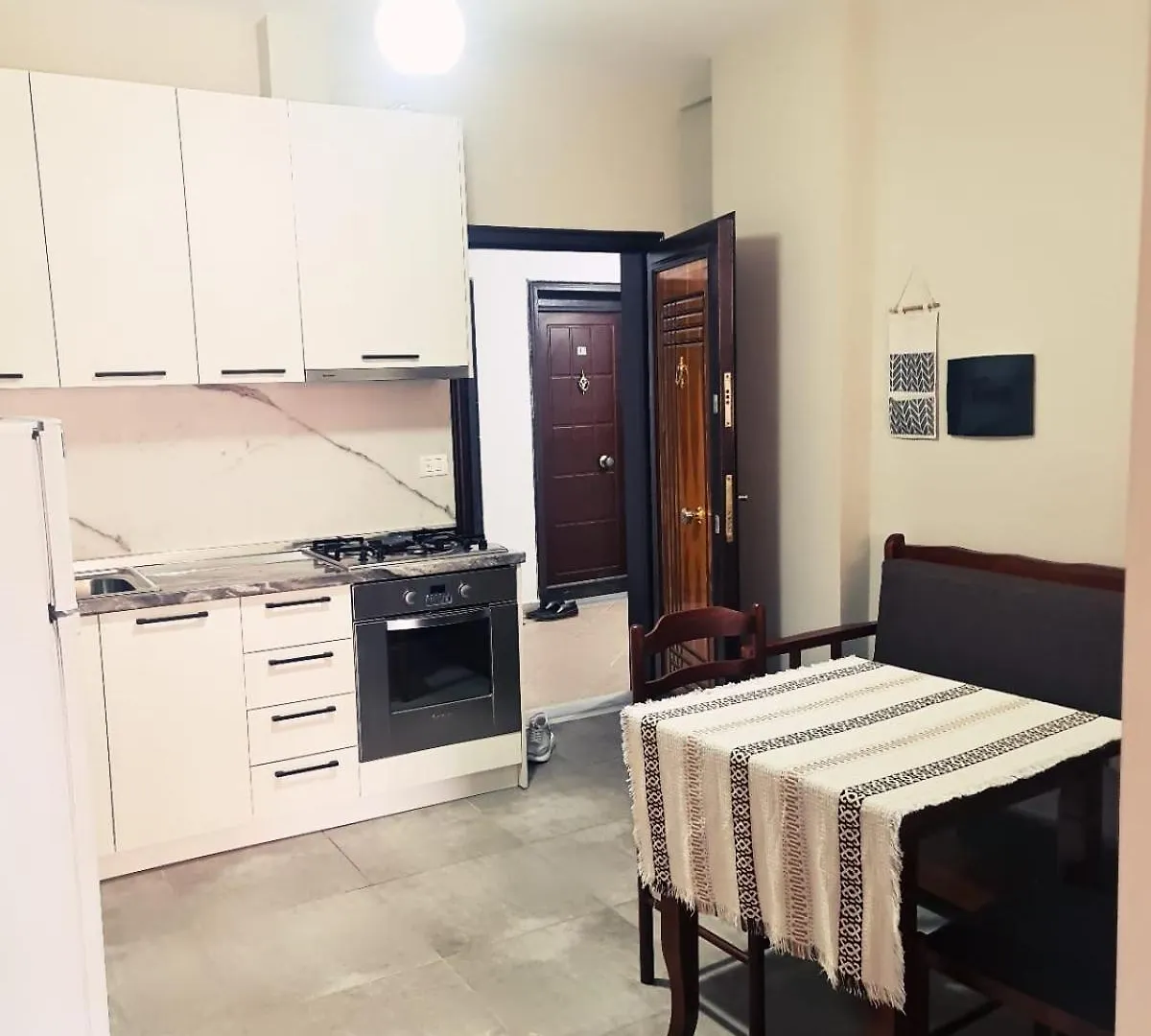 Beach Gem Dıraç Arnavutluk